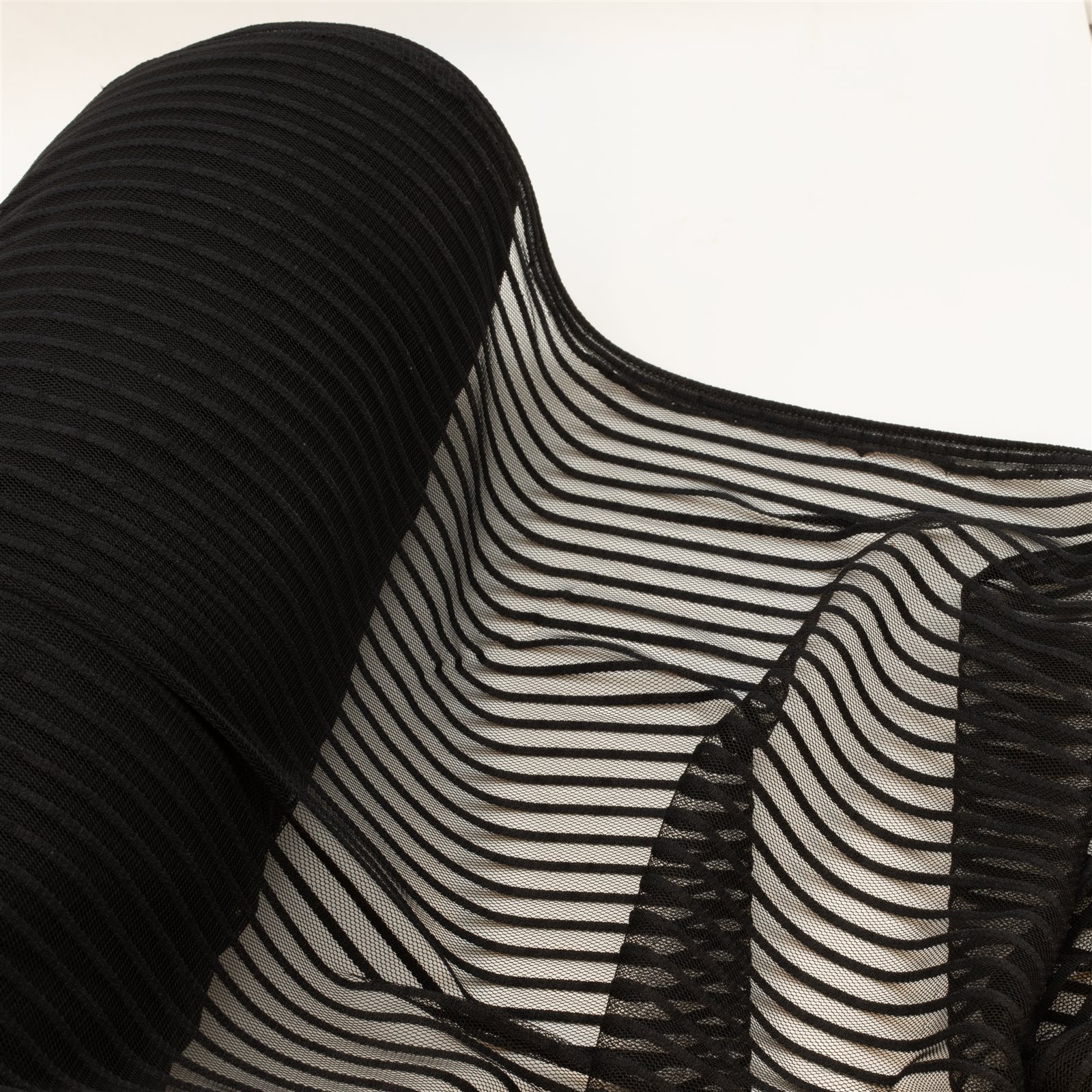 9001 حریر مژگان راه راه لاکرا 